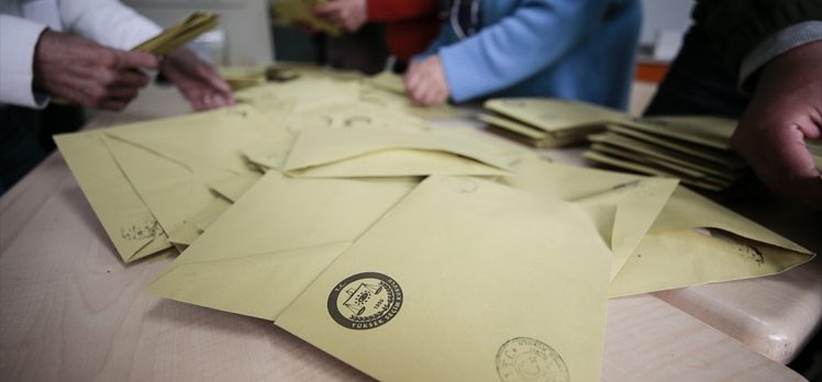 Maltepe’de oy sayımı yeniden başladı