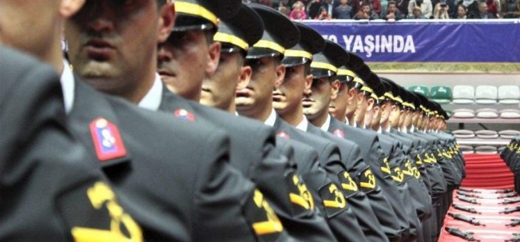 Jandarma ve Sahil Güvenlik komutanlıklarına subay alımı için ön başvurular başladı