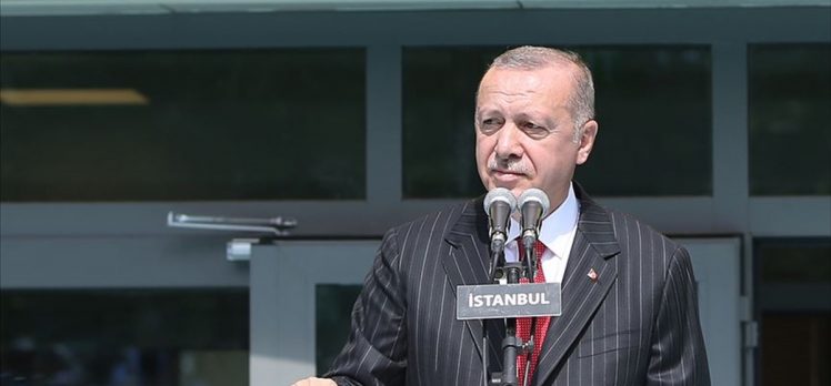 Cumhurbaşkanı Erdoğan: Ders müfredatlarını objektif bir anlayışla yeni baştan hazırladık