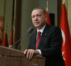 Cumhurbaşkanı Erdoğan’dan büyükşehir belediye başkanlarına davet