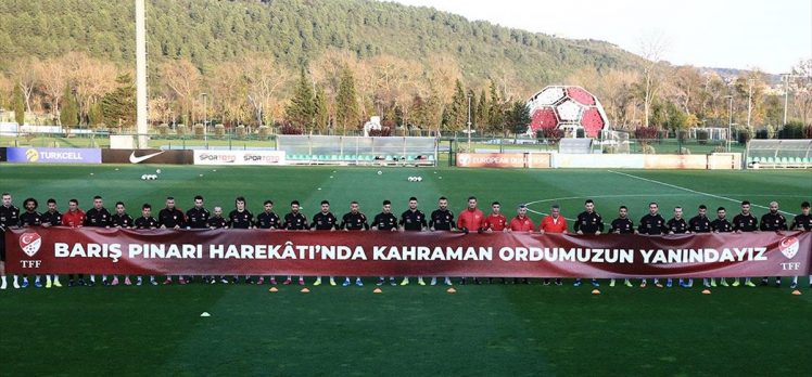 A Milli Futbol Takımı’ndan Mehmetçik’e destek