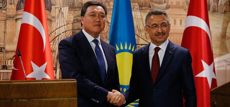 ‘Türkiye ile Kazakistan arasında 1,4 milyar dolarlık 19 sözleşme imzalandı’