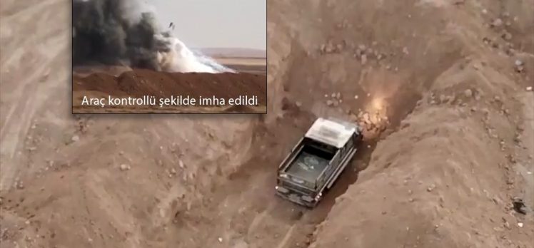 Barış Pınarı Harekatı bölgesinde teröristlere ait bombalı araç ele geçirildi
