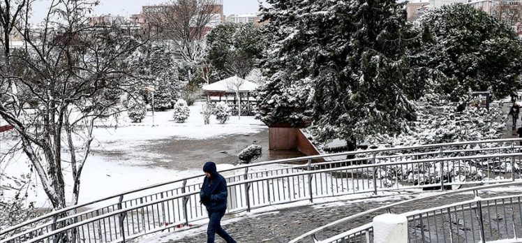 İstanbul’un yükseklerinde karla karışık yağmur ve kar bekleniyor