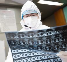 Çin’de yeni tip koronavirüs nedeniyle ölenlerin sayısı 637’ye çıktı