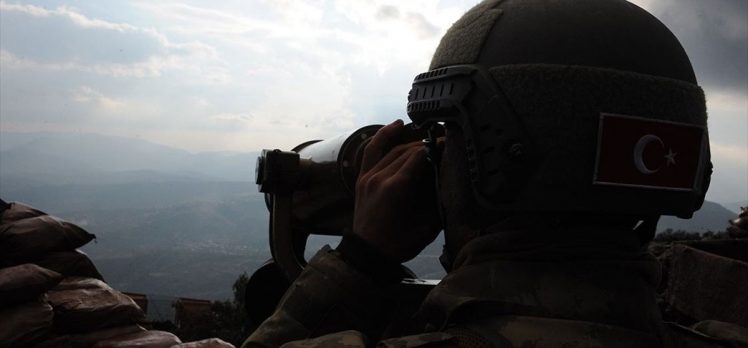 MSB: 2 PKK’lı terörist güvenlik güçlerine teslim oldu
