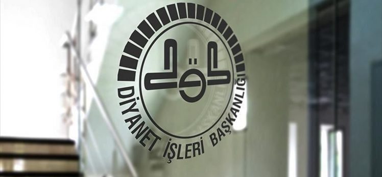 Diyanet: Hacı adaylarının kesin kayıt ücretleri iade edilecek