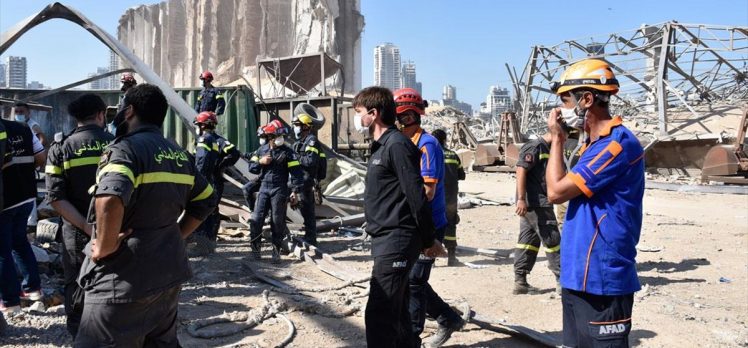 Türk ekiplerin Beyrut Limanı’ndaki arama kurtarma faaliyetleri sürüyor