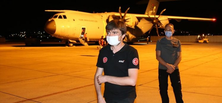 Lübnan’da görev yapan arama-kurtarma ekipleri yurda döndü
