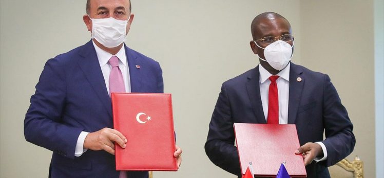 Bakan Çavuşoğlu: Türkiye ile Haiti arasında 7 önemli anlaşma imzalandı