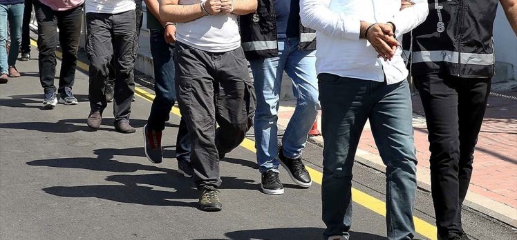 İstanbul merkezli 30 ilde düzenlenen FETÖ’nün TSK yapılanmasına yönelik operasyonda 59 kişi yakalandı
