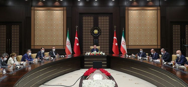 Cumhurbaşkanı Erdoğan: Türkiye-İran diyaloğu birçok bölgesel sorunun çözümünde belirleyici role sahiptir