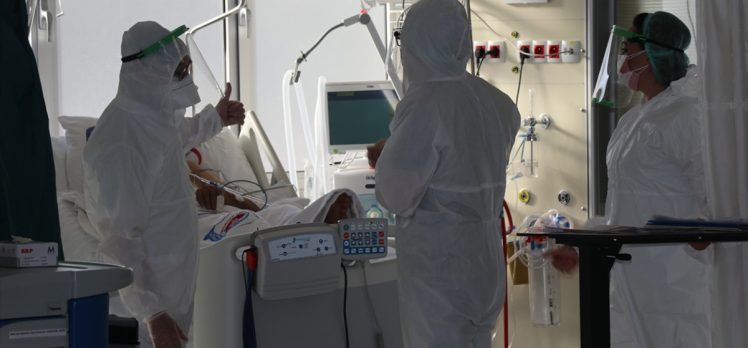 Türkiye’de son 24 saatte 2 bin 213 kişiye hastalık tanısı konuldu, 75 kişi hayatını kaybetti
