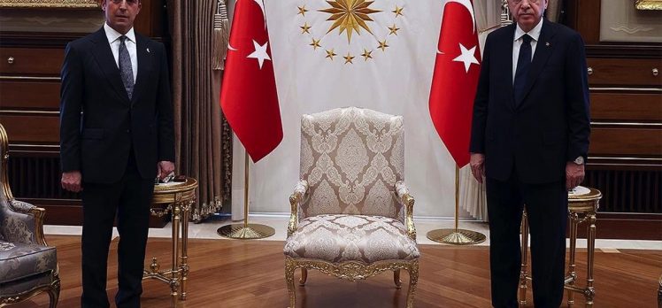 Cumhurbaşkanı Erdoğan, Fenerbahçe Spor Kulübü Başkanı Koç’u kabul etti