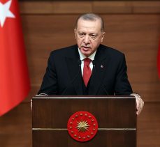 Cumhurbaşkanı Erdoğan: Dilde sadeleştirme niyetiyle Türkçemiz tarihimizin büyük kelime katliamına maruz bırakıldı