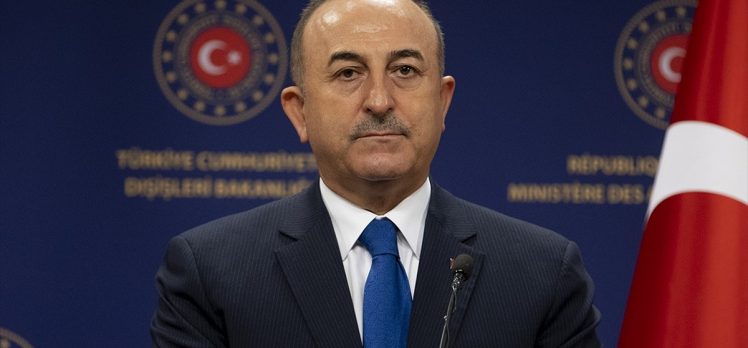 Dışişleri Bakanı Çavuşoğlu: Dünyanın neresinde olursa olsun darbe ya da darbe girişimlerine karşıyız