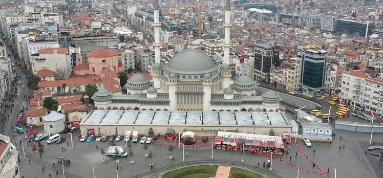 Taksim Meydanı’nda inşaatı süren caminin yapımında sona gelindi