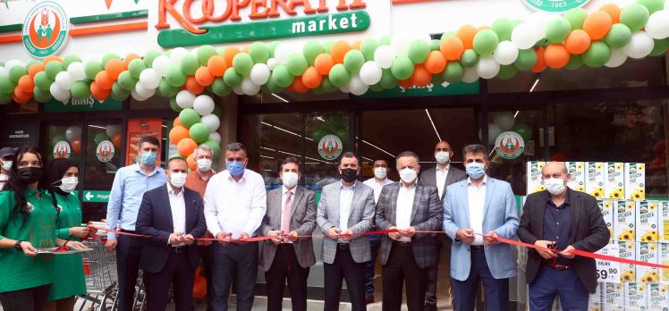 Bağcılar’da Üçüncü Tarım Kredi Kooperatifi Marketi Açıldı