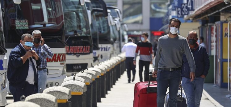Tam kapanmada, İstanbul’da şehirler arası otobüs seferleri 1250’den 150’ye düştü