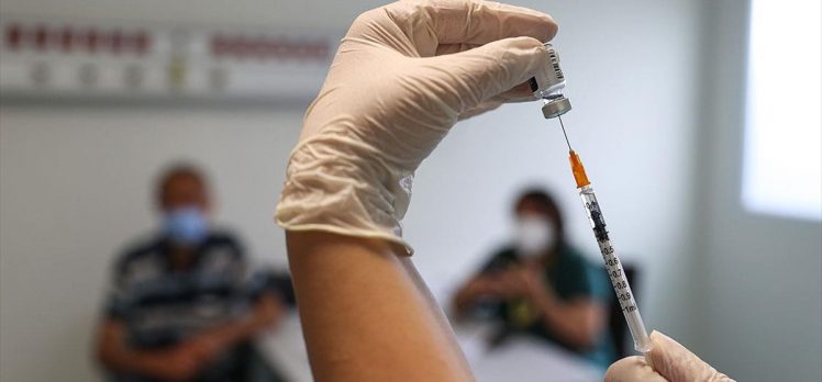 Kovid-19’la mücadele kapsamında 35 milyon doz aşı yapıldı
