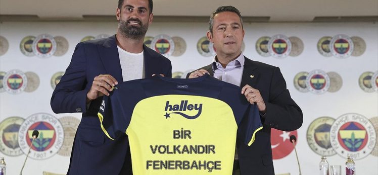 Volkan Demirel Fenerbahçe’ye veda etti