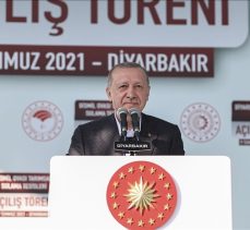 Cumhurbaşkanı Erdoğan: Diyarbakır Cezaevi’ni yakında boşaltıyor, kültür merkezi olarak hizmete sunuyoruz