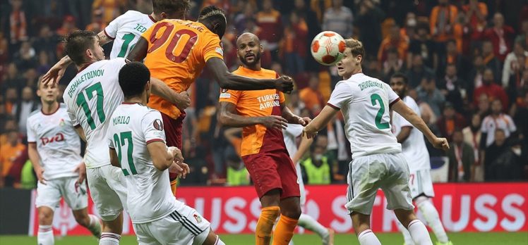 Galatasaray Lokomotiv Moskova maçında kural hatası yapıldığı gerekçesiyle UEFA’ya başvurdu