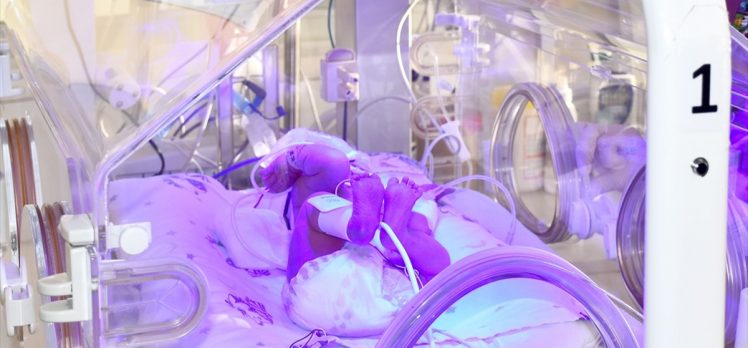 Kovid-19’a yakalanan gebelerde prematüre doğumlar artıyor