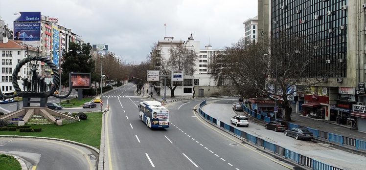 Ankara Valiliği yılbaşı kutlamalarında araç trafiğine kapatılacak yolları açıkladı