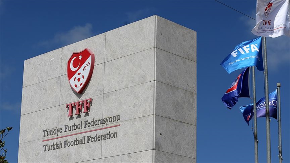 Spor Toto Süper Lig’den 4 kulüp PFDK’ye sevk edildi