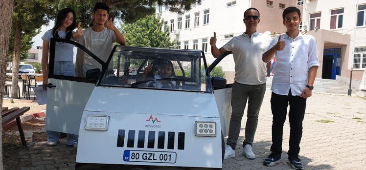 Lise öğrencileri 40 günde yaptıkları elektrikli arabayla TEKNOFEST yarışlarına katılacak
