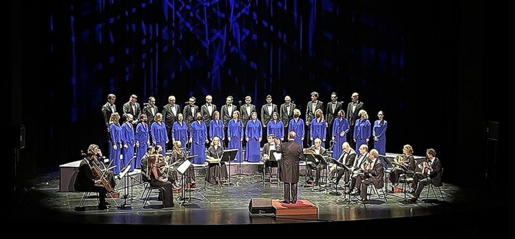 Cumhurbaşkanlığı Türk Müziği Korosu, sezonu AKM’de açtı
