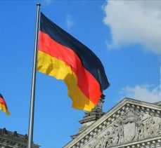 Almanya’nın KRV eyaletinde milletvekili bürolarındaki “ani su ısıtıcıları” sökülecek