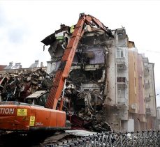 Bina yıkımlarında, “uygun raporlu” toz bastırma sistemleri 2023 sonuna kadar kullanılabilecek