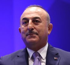 Dışişleri Bakanı Çavuşoğlu: Libya hükümeti hidrokarbon anlaşmasının arkasında olduğunu bildirdi