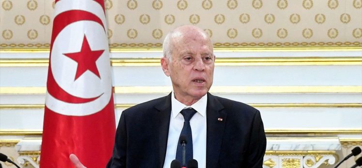 Tunus’ta düşük katılımlı seçimlerin ardından Cumhurbaşkanı Said destekçileri mecliste çoğunluğu oluşturdu