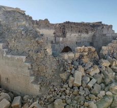 Gaziantep’teki tarihi İç Kale Cami, depremden hasar gördü