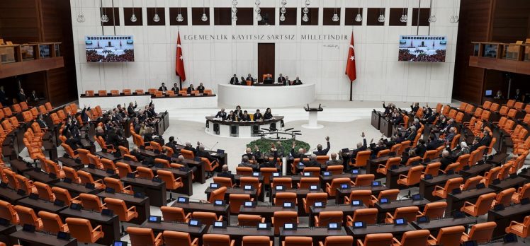 Türk Arkeoloji ve Kültürel Miras Vakfı kurulmasını içeren teklif yasalaştı
