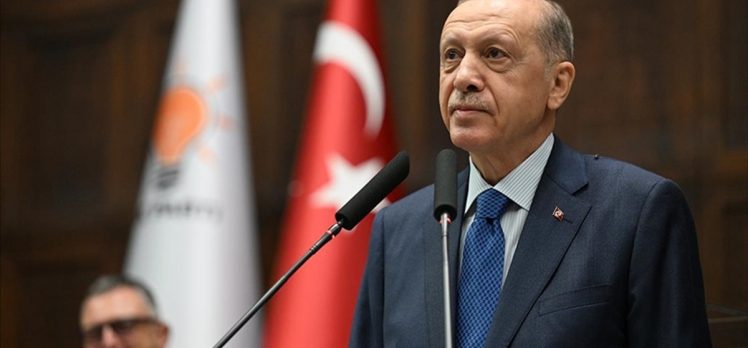 Cumhurbaşkanı Erdoğan: Samimiyseniz yeni yasama döneminde başörtüsü meselesini anayasa ile teminat altına alalım