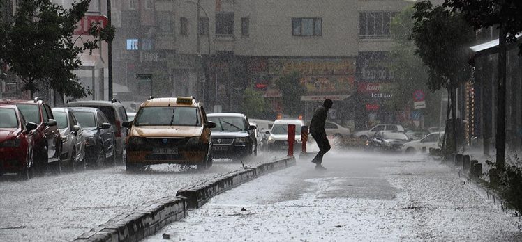 Doğu Anadolu’da yarın kuvvetli yağış bekleniyor