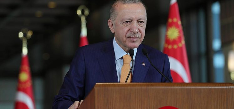 Cumhurbaşkanı Erdoğan, Mehmet Akif Ersoy’u vefatının 87’nci yılında andı
