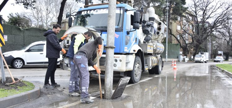 BUSKİ’den kapsamlı mazgal temizliği