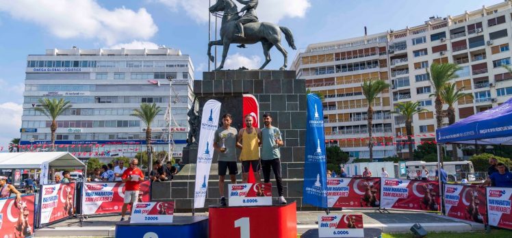 İzmir’de Uluslararası 9 Eylül İzmir Yarı Maratonu’yla kurtuluş coşkusu başladı