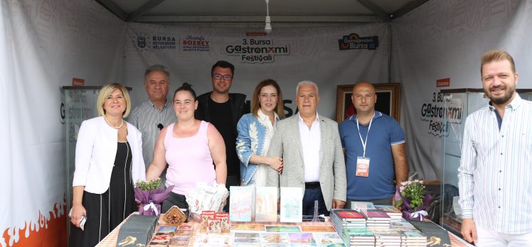 Bursa Gastronomi Festivali’nde 3 günde 500 bin ziyaretçi