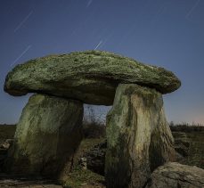 Trakya dolmenlerine Stonehenge benzetmesi