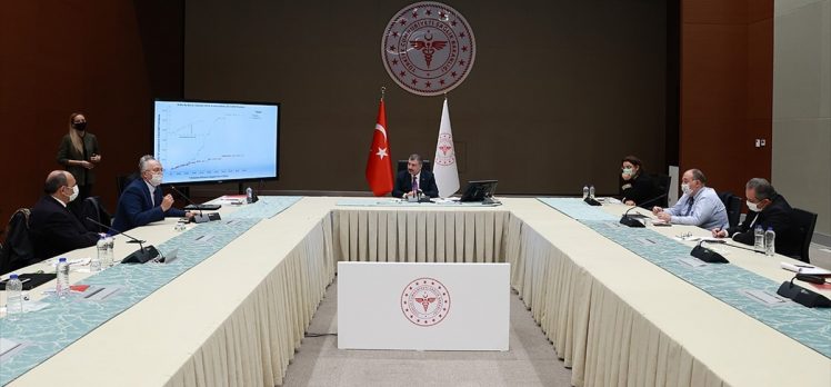 Koronavirüs Bilim Kurulu aşı gündemiyle toplanacak