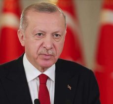 Sultan Abdülhamid’in 4. kuşak torunu Emel Adra’dan Cumhurbaşkanı Erdoğan’a teşekkür mektubu