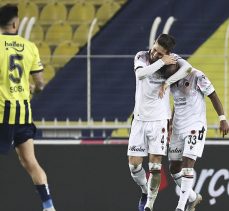 Fenerbahçe Kadıköy’de Gençlerbirliği engeline takıldı