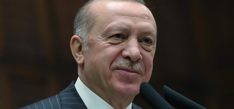 Erdoğan, AK Parti’nin sosyal medyadaki 1 Nisan şakasını paylaştı