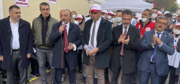 Bakırköy Belediyesi işçileri grevlerinin 14. gününde